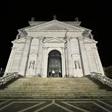 アパート Redentore